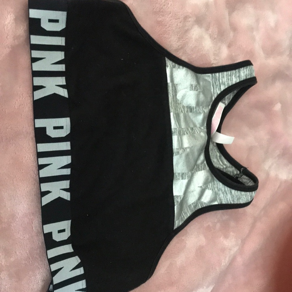 Sports bra
